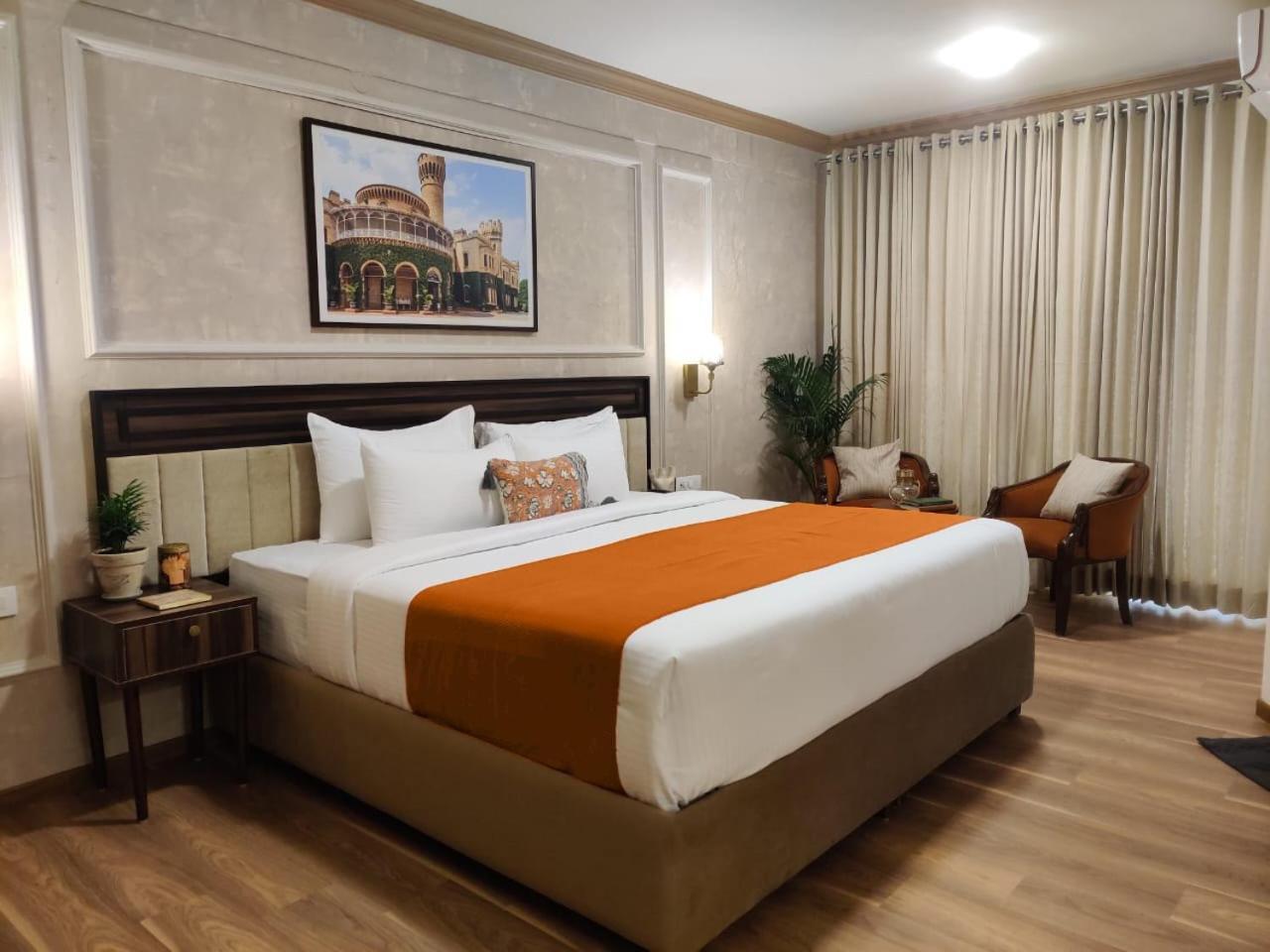 Nalapad'S Hotel Bangalore International Eksteriør bilde
