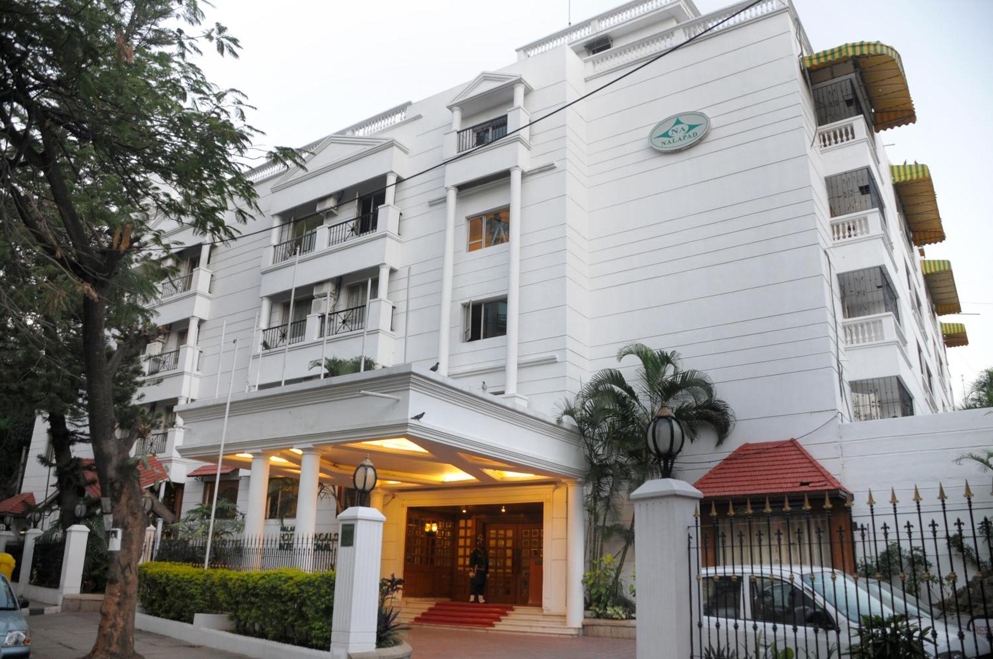 Nalapad'S Hotel Bangalore International Eksteriør bilde